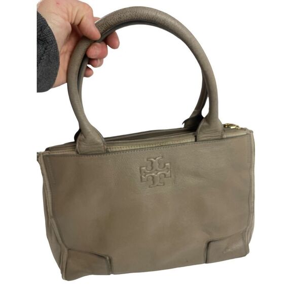 Tory Burch Ella work tote/Large tan pebbled leather/neutral Leather- fair condi - Picture 1 of 10